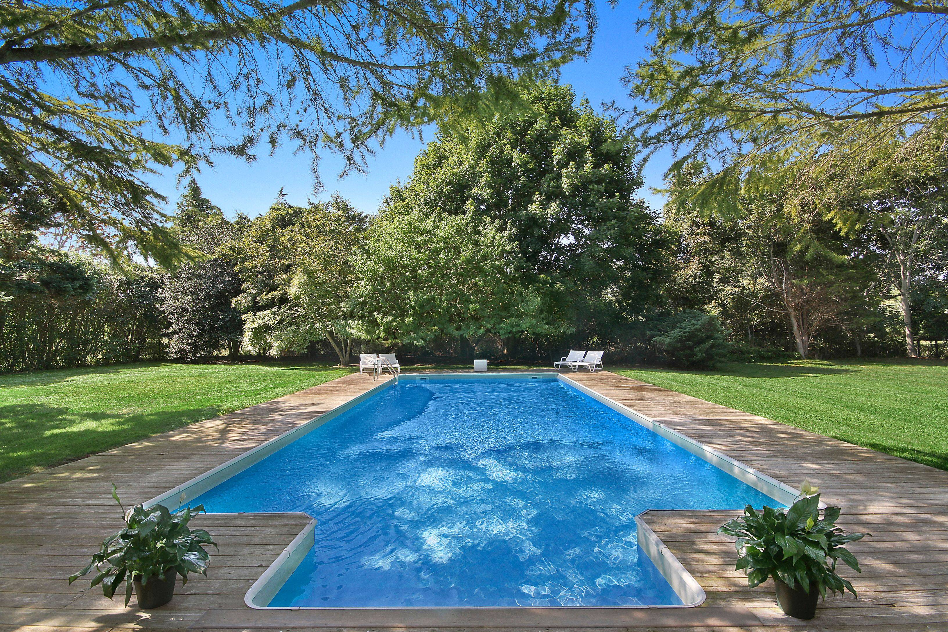 Bridgehampton South Traditional