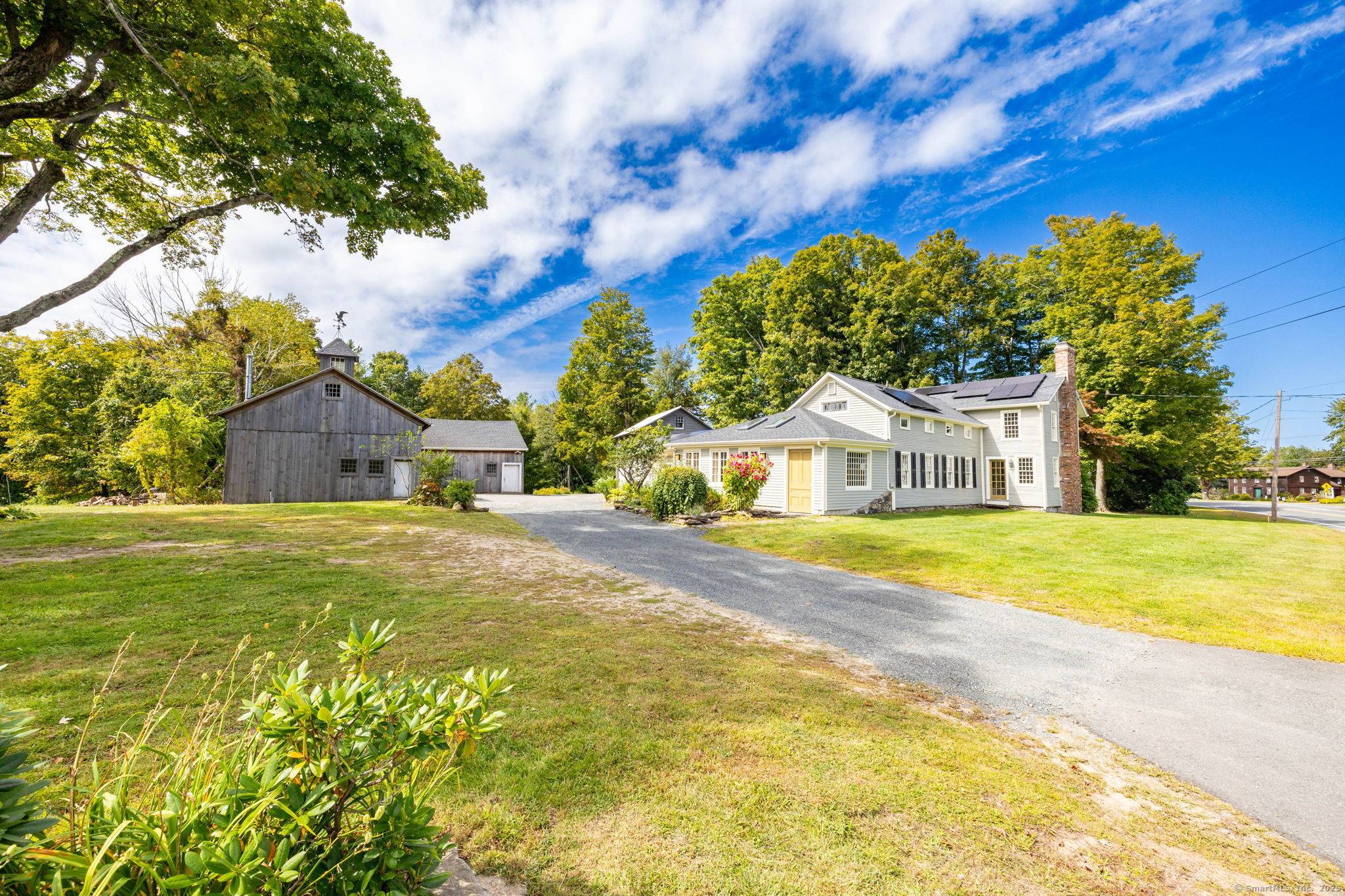 The David Gaines House Circa 1790 Historic Charm Meets Modern Comfort Step into a piece of Hartland's history with this beautifully preserved antique home, proudly recognized as the first residence ...