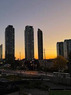 Brand new never lived in suite in Mimico's Water's Edge at the Cove condos !