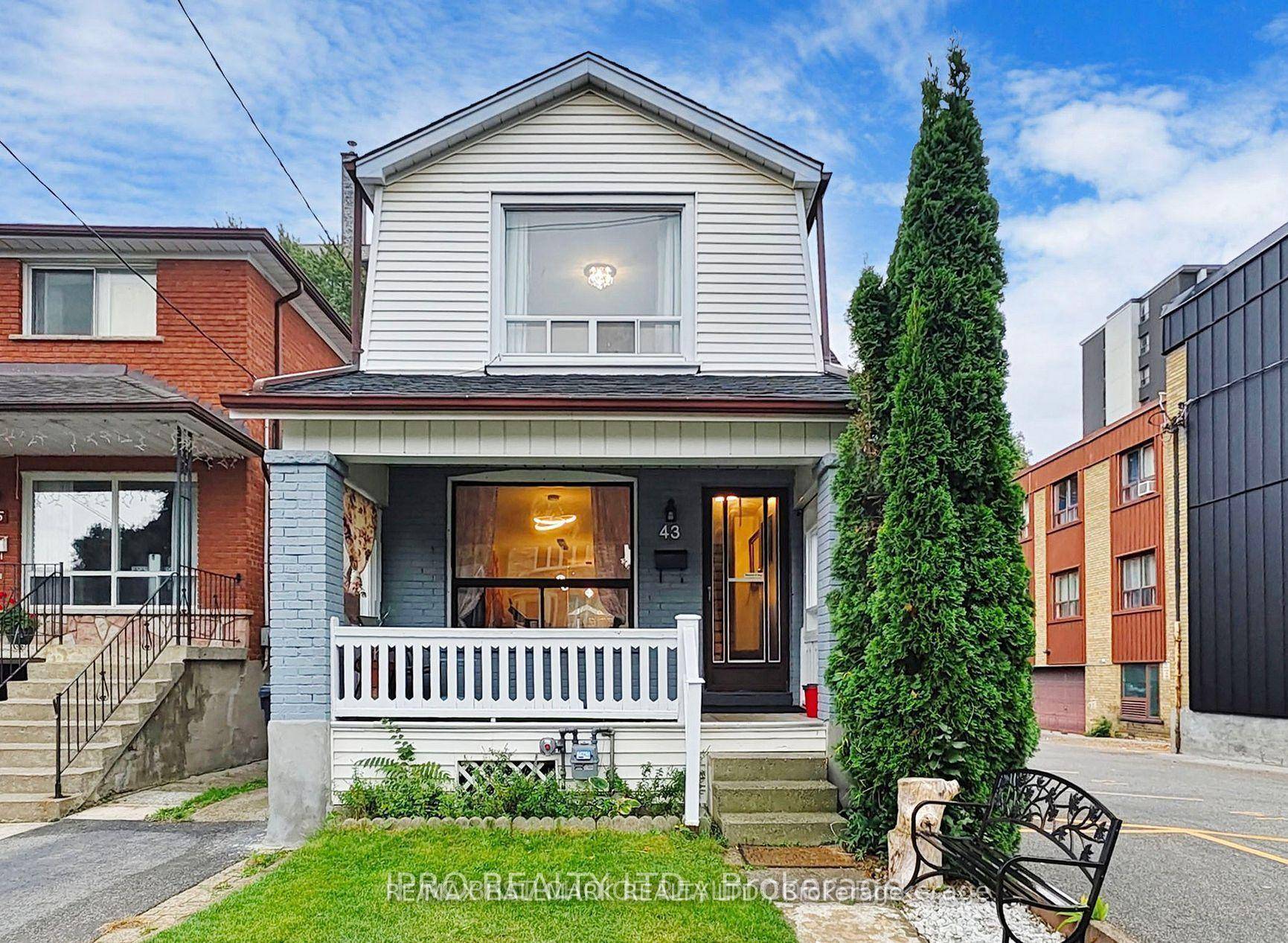 Experience modern living in this stunning detached 2 storey home on a rare 150 ft deep lot in prime East York, just steps from Broadview and top rated schools.