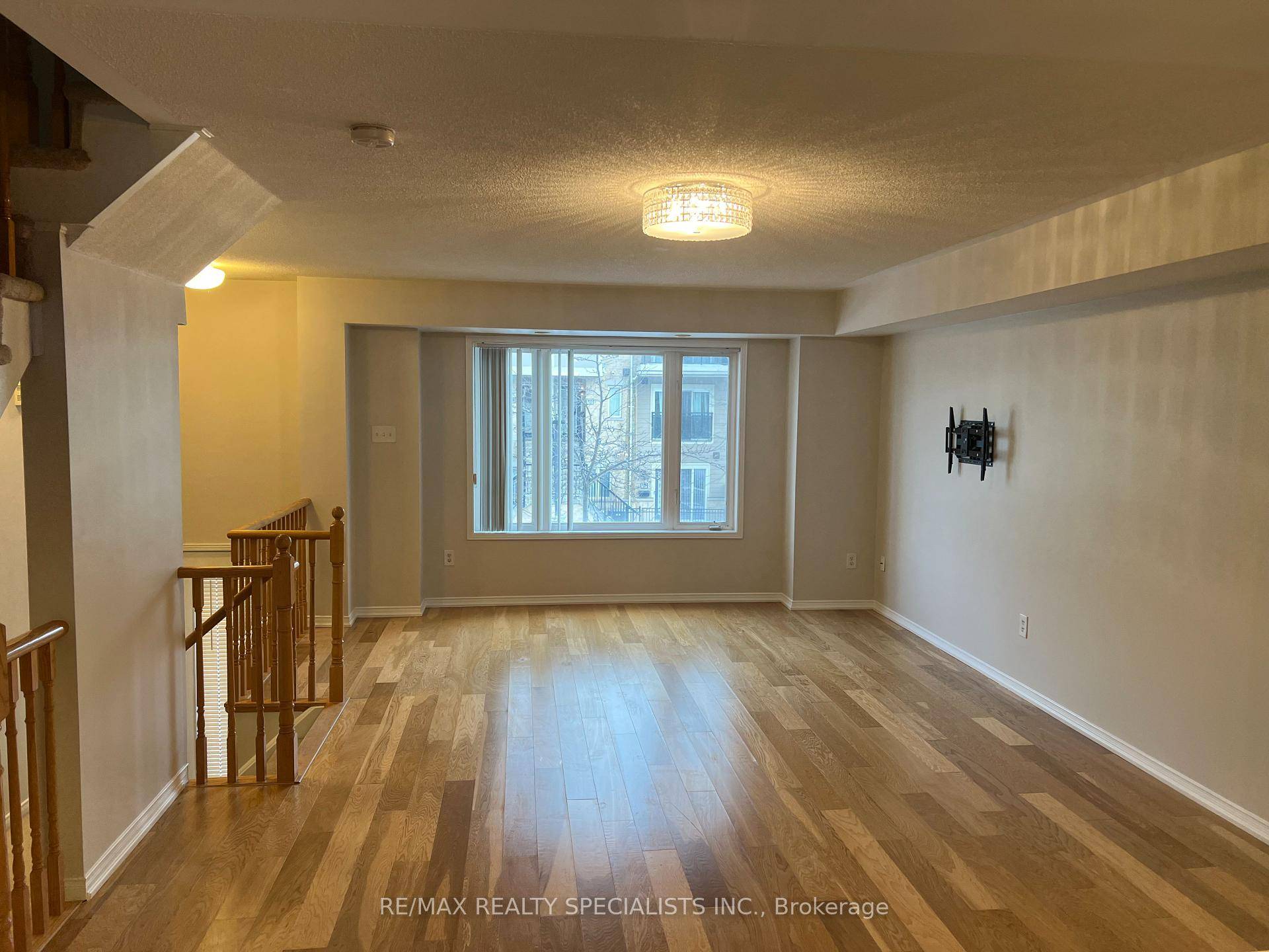 This charming fully renovated 3 bedroom, 2.