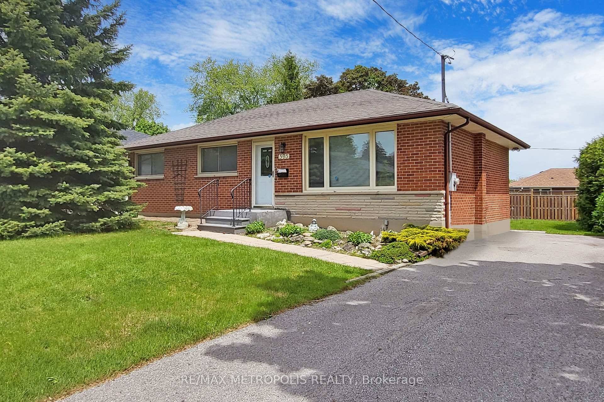 Welcome to 595 Gibbons St, a well maintained all brick bungalow offering a spacious and bright main floor unit in one of Oshawas most desirable neighborhoods.