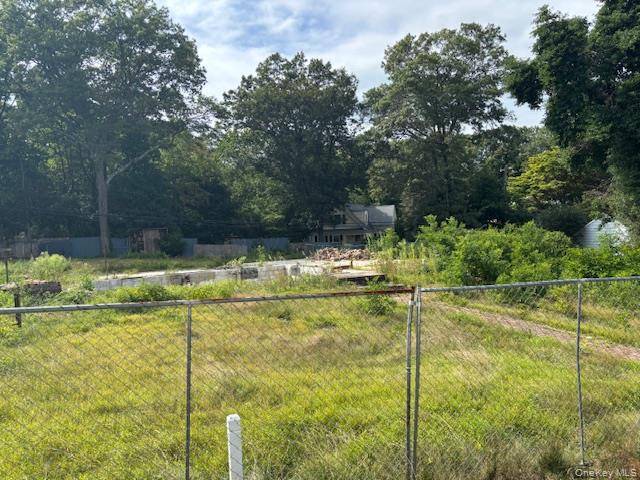 Amazing opportunity to build in Huntington Harbor.