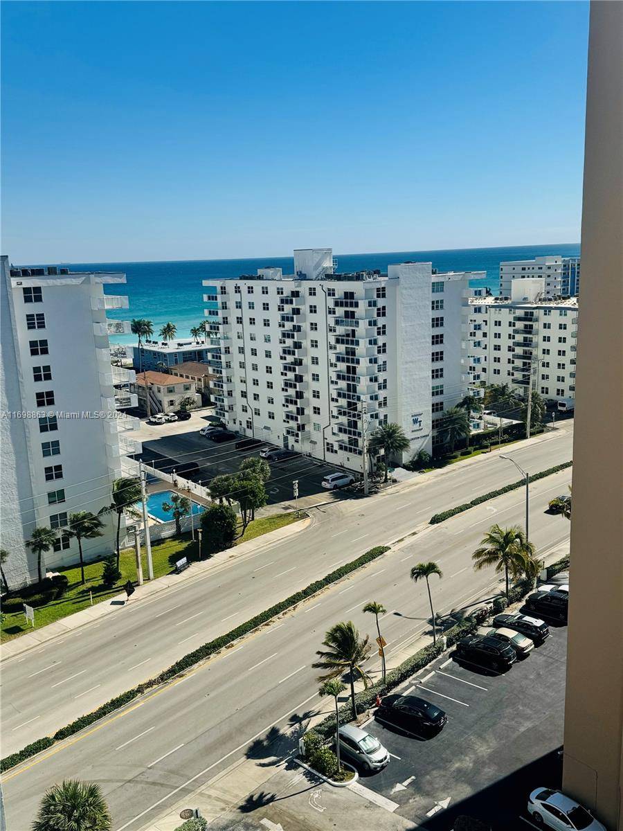 Beautiful Apartment in Hollywood Beach !