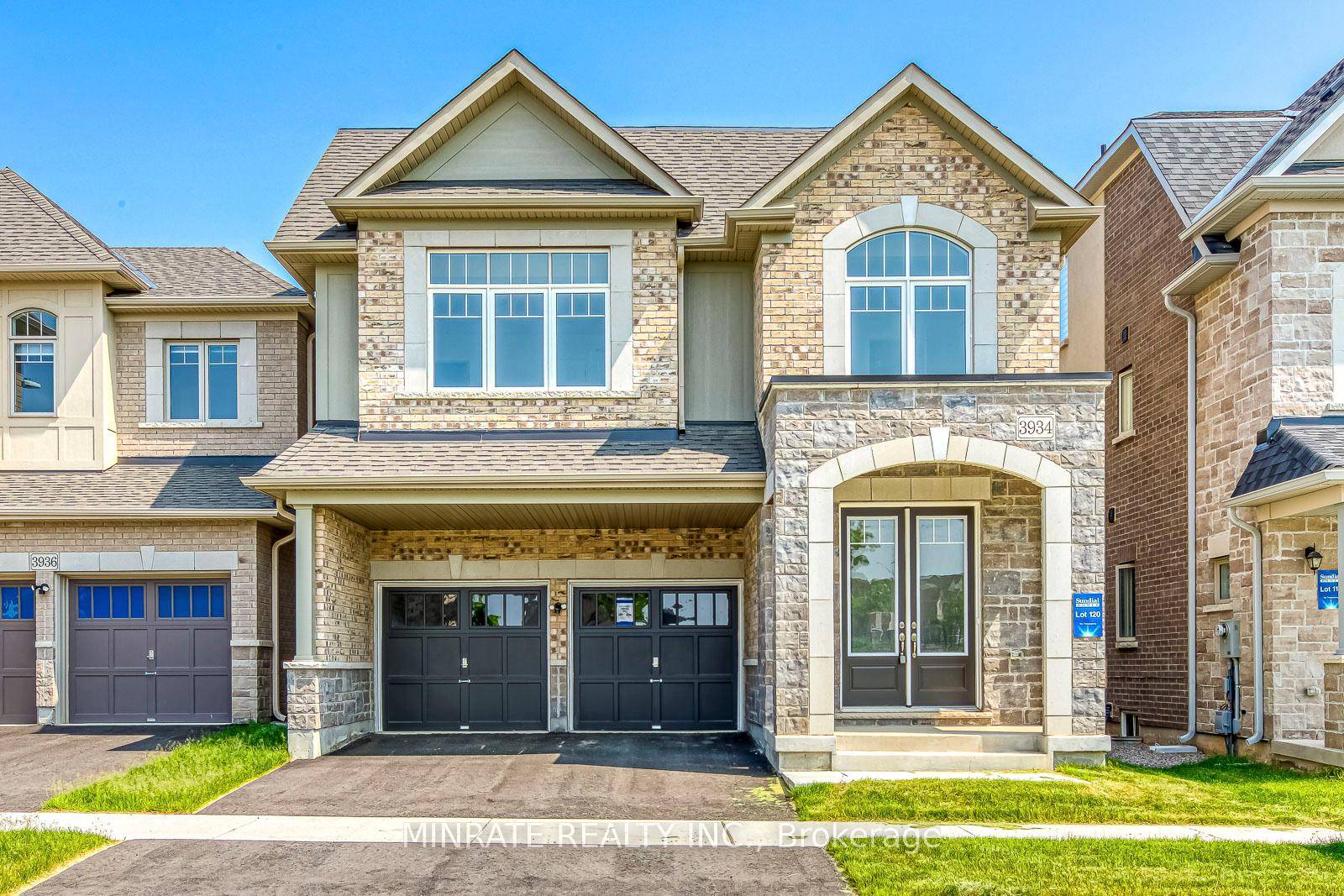 Step inside this brand Sundial built 5 bedroom detached home with 4000sqft.
