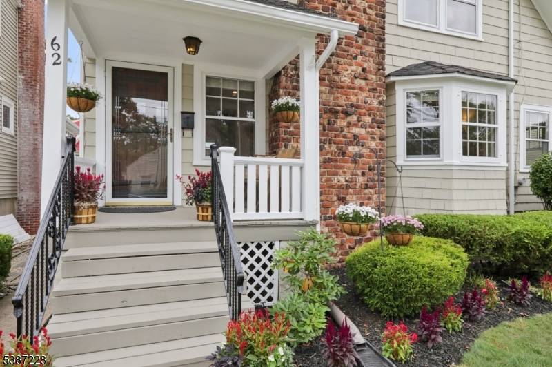 Welcome to this exquisite 1930 Craftsman style home, an enchanting blend of timeless craftsmanship and modern living, ideally situated just 1 block from picturesque Verona Park.