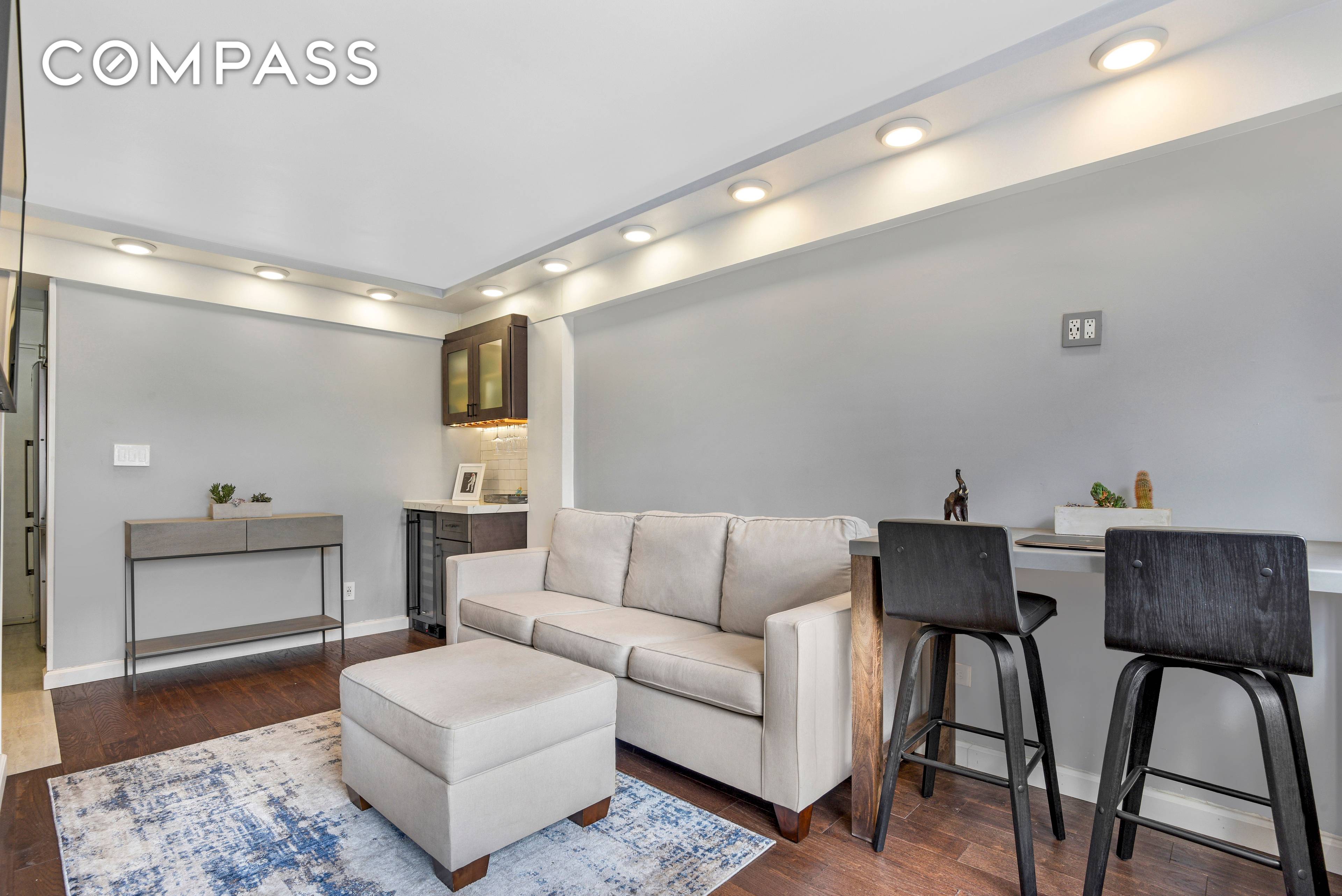 Welcome to The Wendhorn, 139 E 33rd St, where luxury meets convenience.