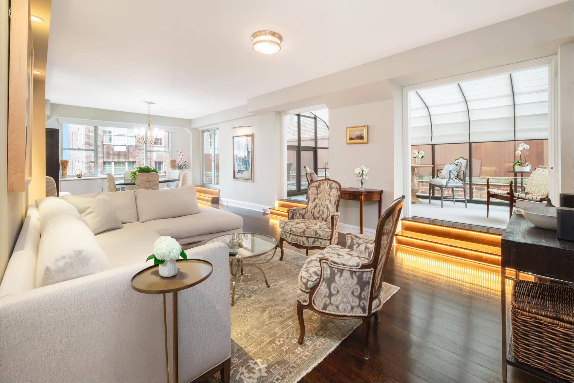 Welcome to a stunning oasis located at 12 Beekman Place, Apartment 11B, nestled in the heart of the impressive Beekman neighborhood.