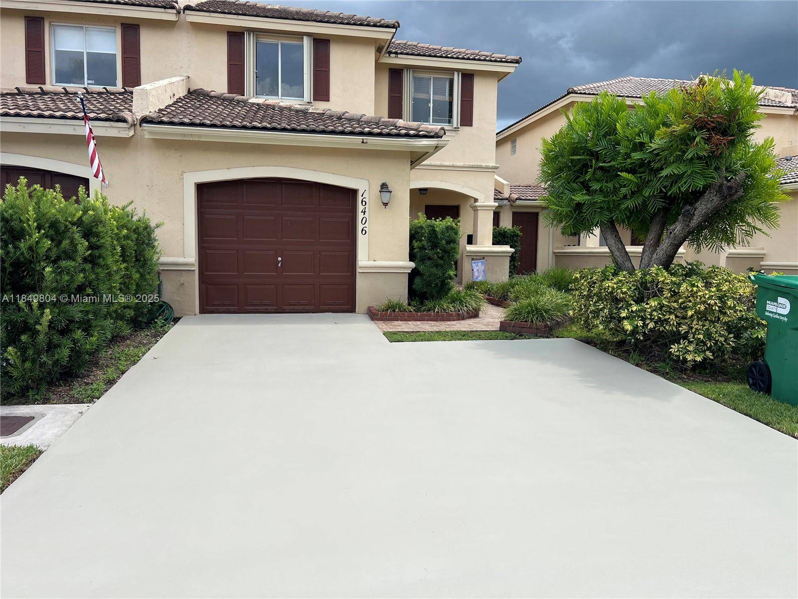 Beautiful and spacious 3 bedroom, 2.
