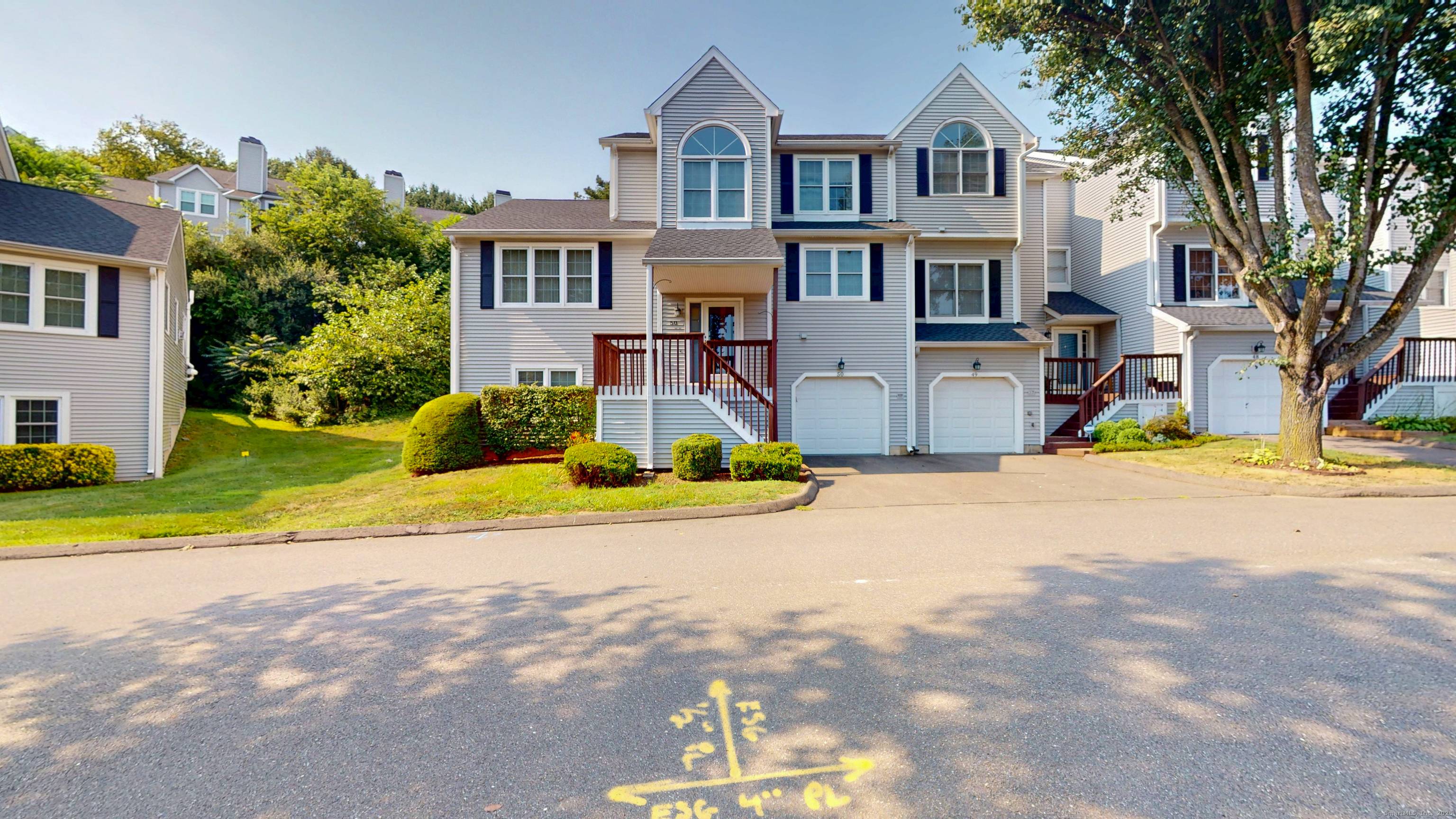 Welcome home to this move in ready end unit townhome that offers the space, comfort, and functionality you're looking for.