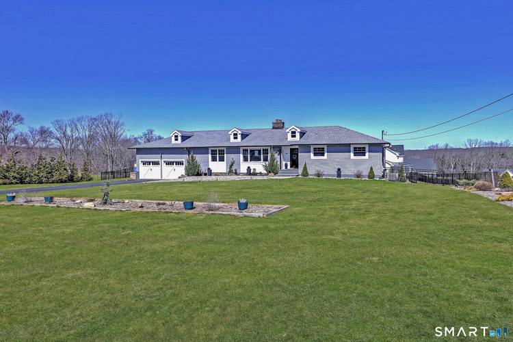 Welcome to Booth Hill Estates, an exclusive enclave of just 18 homes ideally located in the upper Huntington area of Shelton on the Trumbull line.