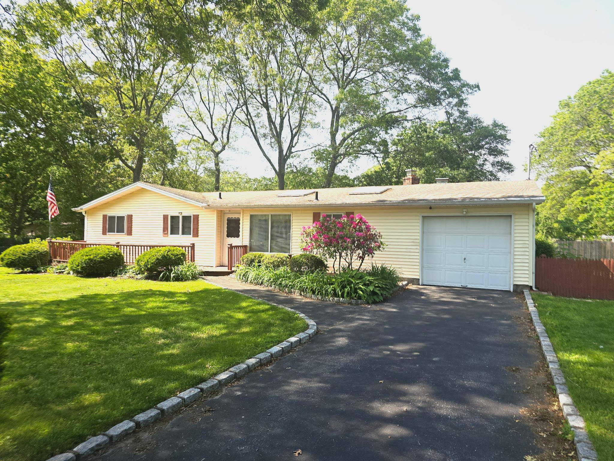 Welcome to this charming 3 bedroom, 1 bathroom single family home located in the Longwood School District.