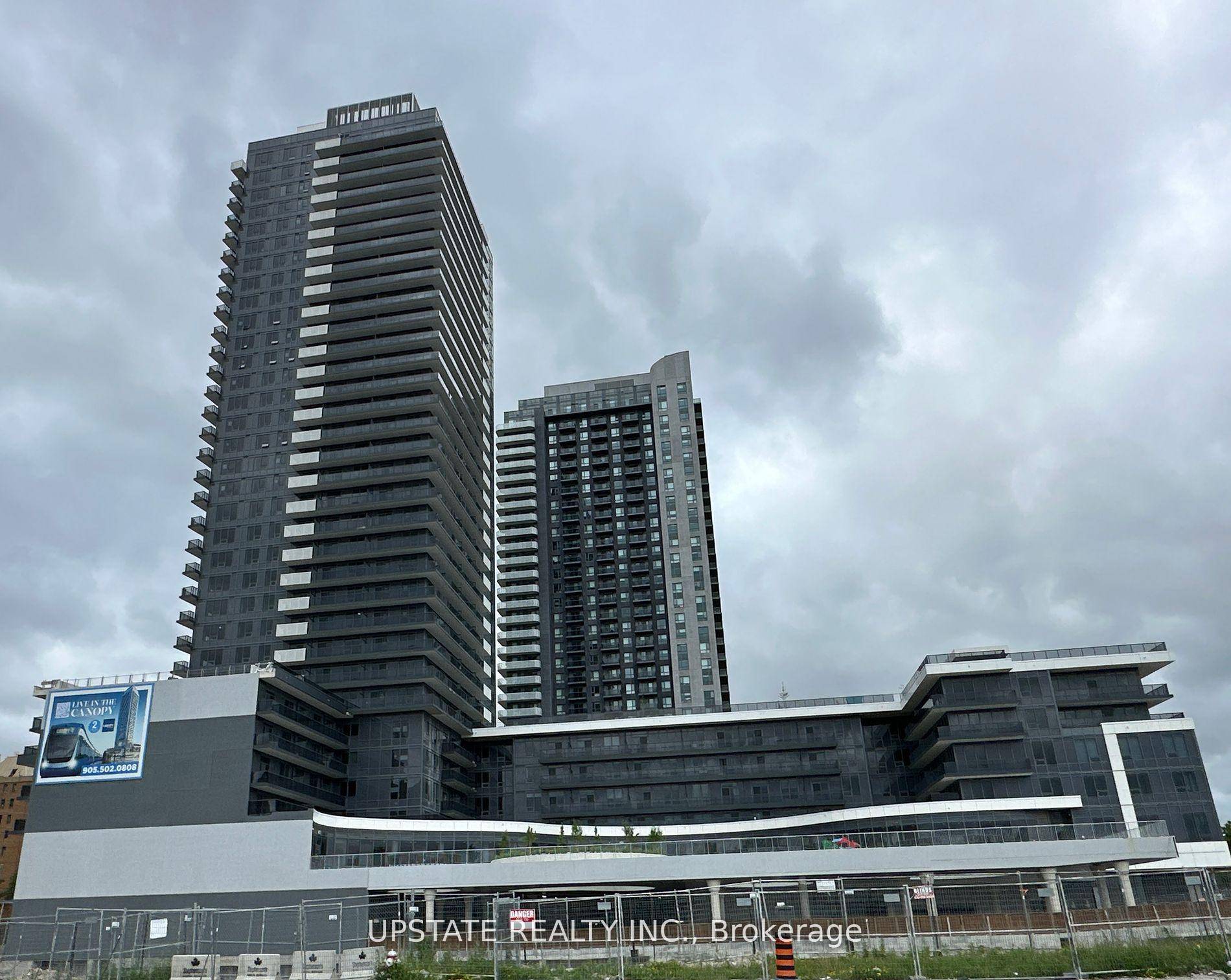 Bright and spacious 2 Bed Den in the heart of Mississauga.