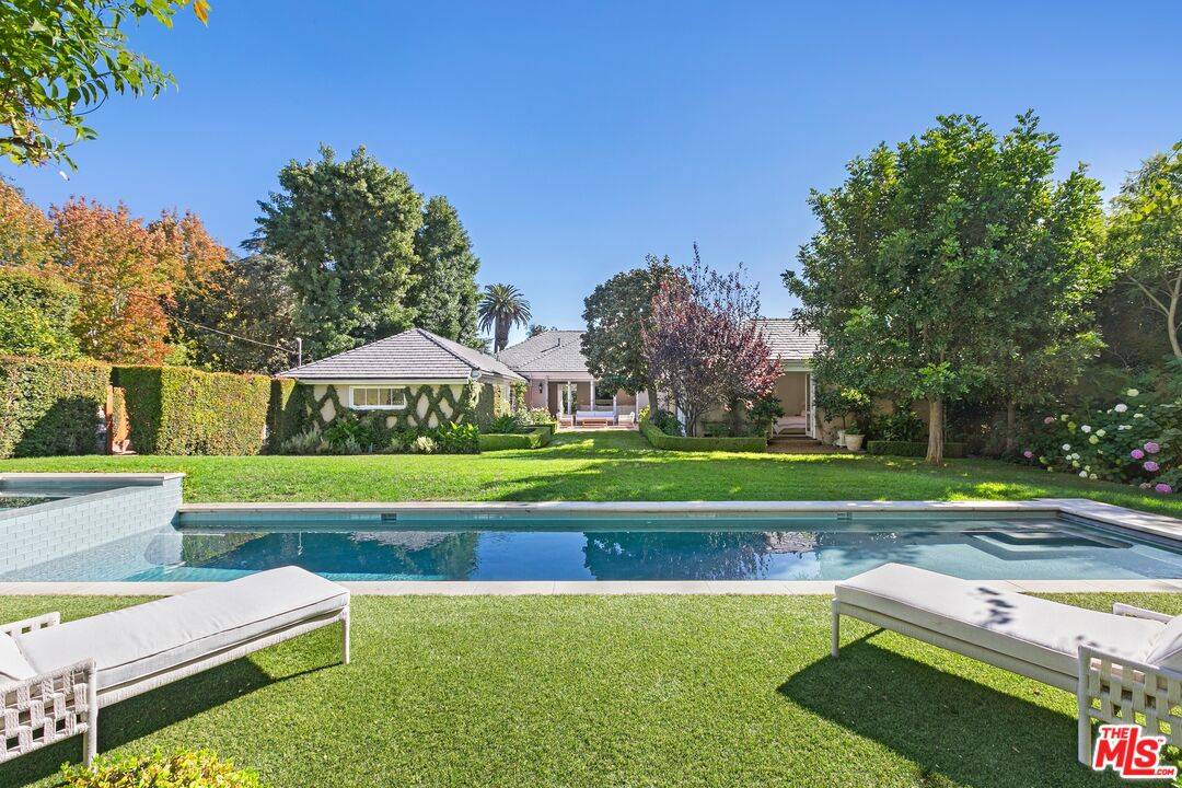 201 S Bristol Ave 4BR Brentwood La