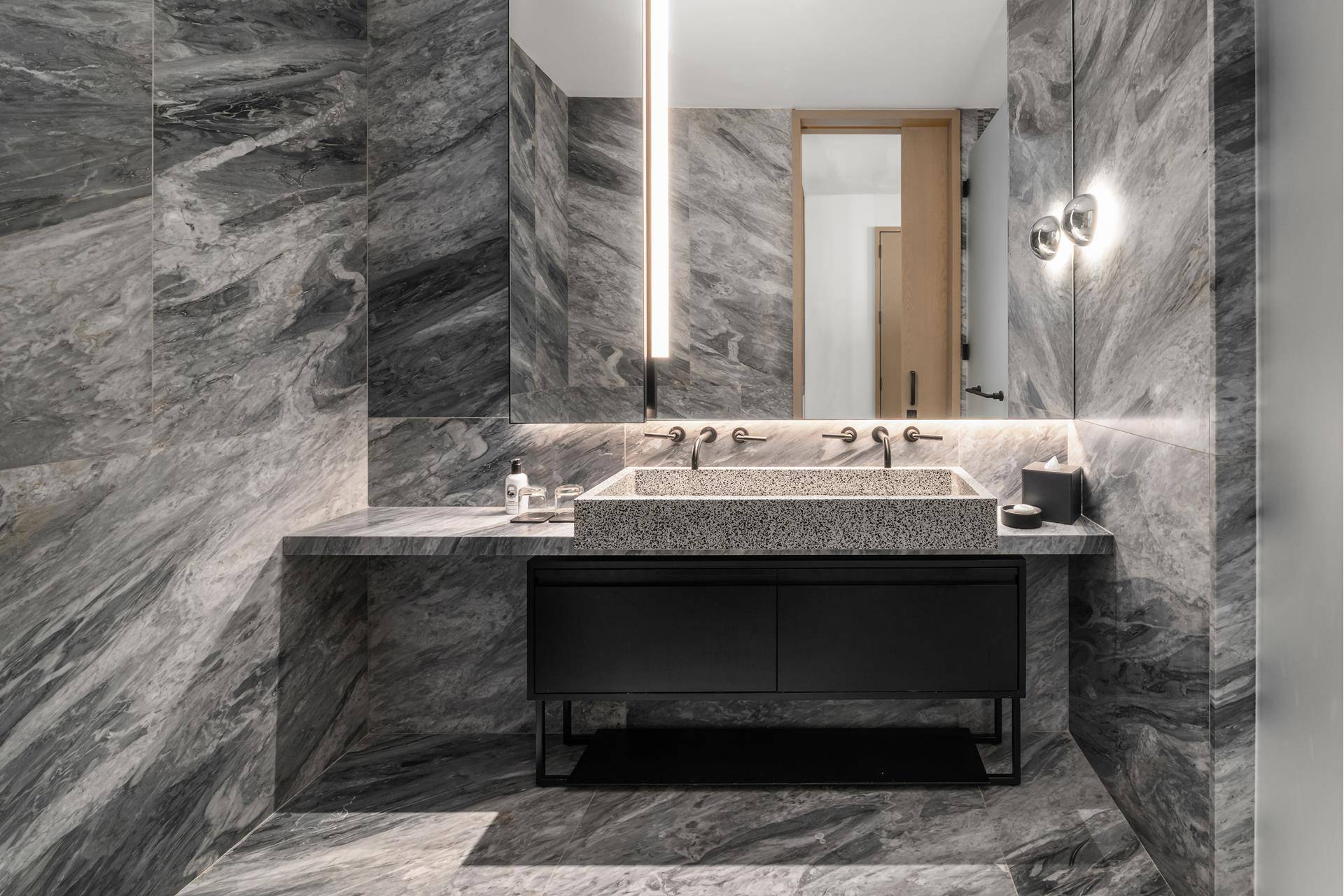 THE TROPHY ON TOP Perched over 500 feet above Manhattan's skyline on the highest residential floor of The Ritz Carlton NoMad, this stunning 2 bedroom, 2.