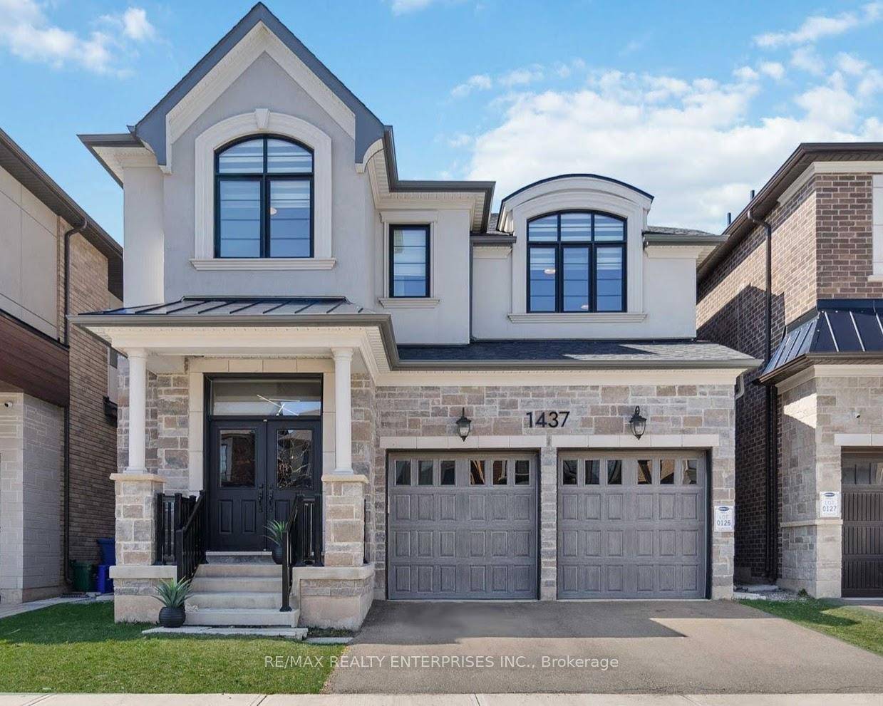 This is Mattamys prestigious Chisolm model, ideally located for families and professionals.