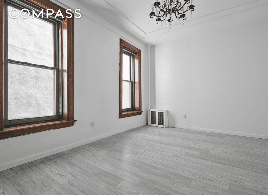 LOCATION LOCATION LOCATION AND BEST 2 BEDROOM DEAL IN HARLEM !