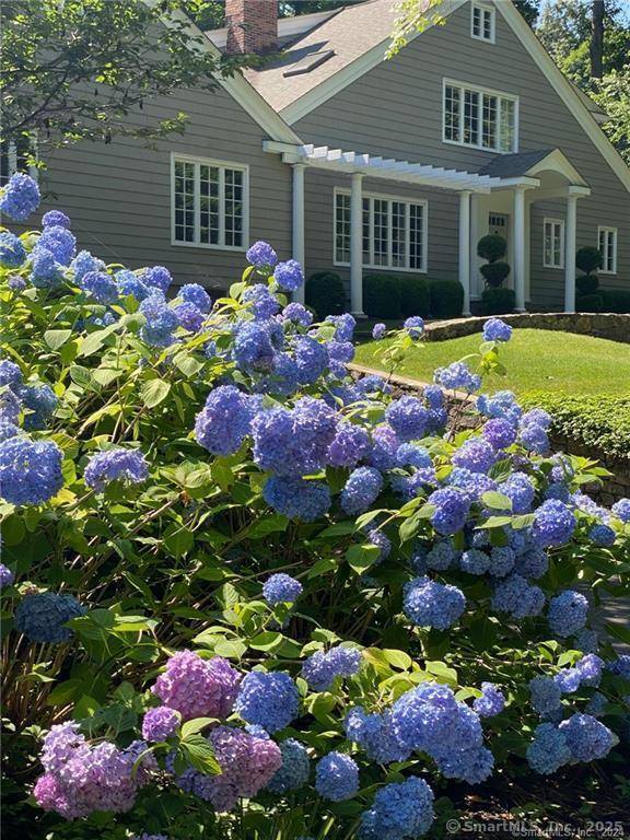 Experience an effortless resort lifestyle !