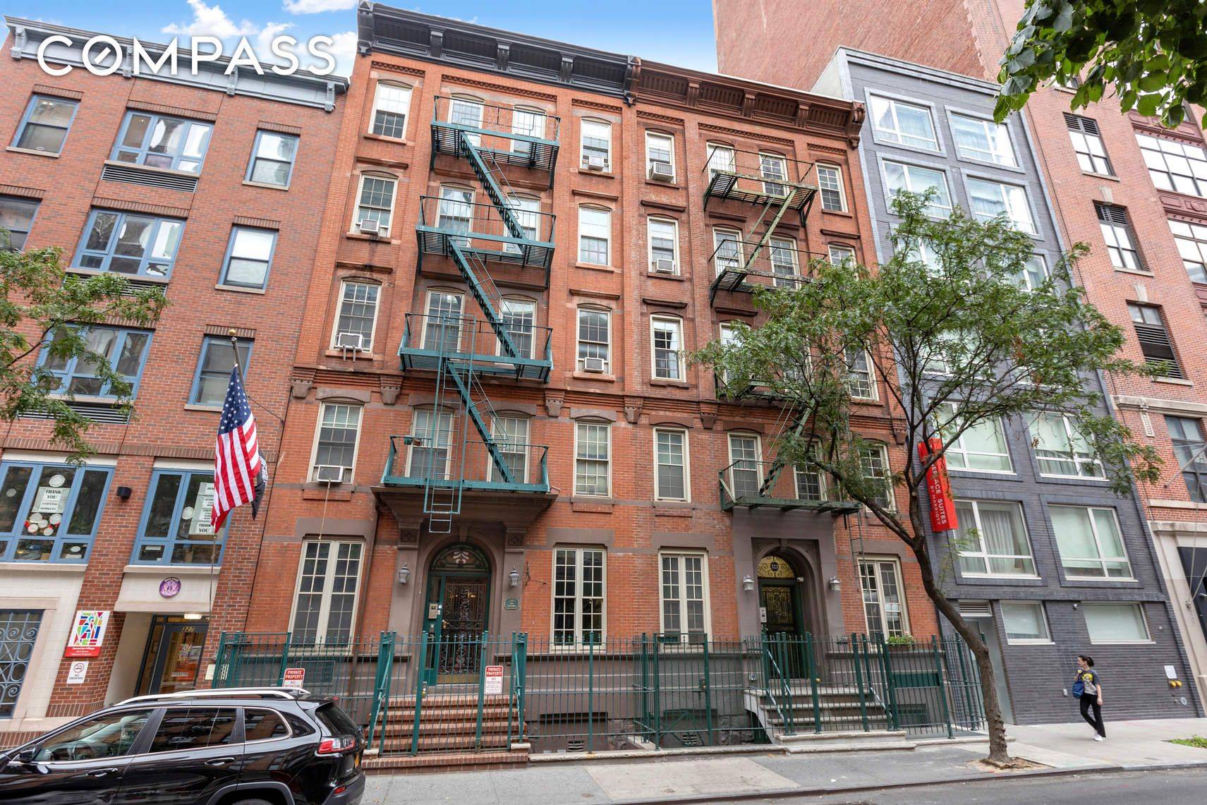 Located in one of the most well maintained HDFC buildings with one of the highest income caps available in NYC, this two bedroom two full bath apartment with a flexible ...
