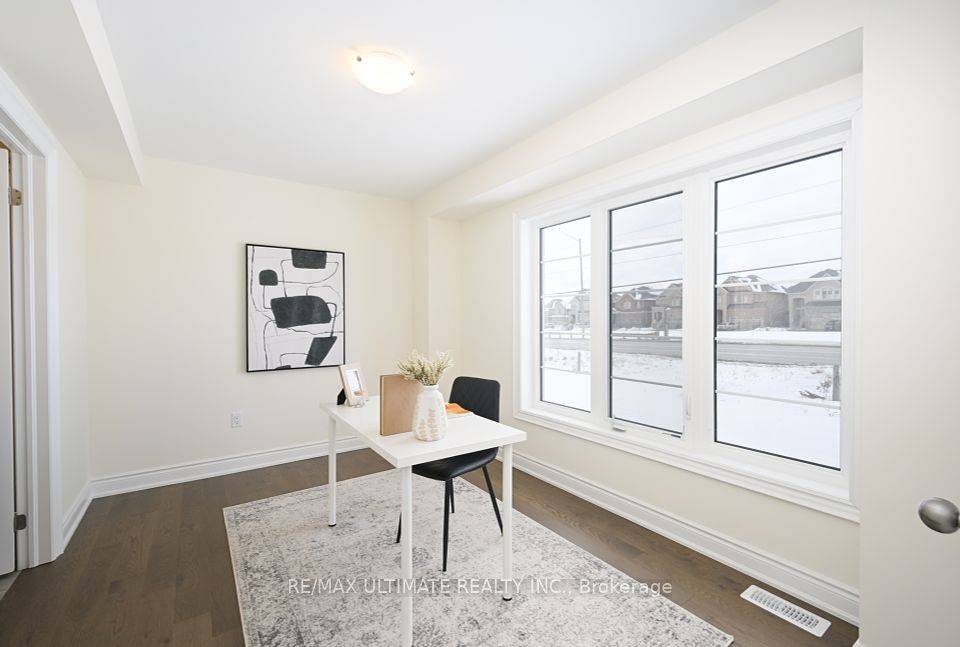 This Spacious Three Storey Townhouse Offers Contemporary Living With A Versatile Floor Plan Designed For Comfort And Convenience.