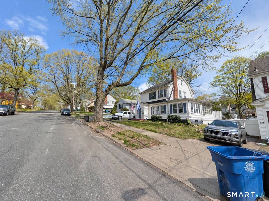 Welcome to 141 Osborn Ave, a beautifully cared for home offering comfort, convenience, and inviting outdoor space in a quiet, family friendly neighborhood.