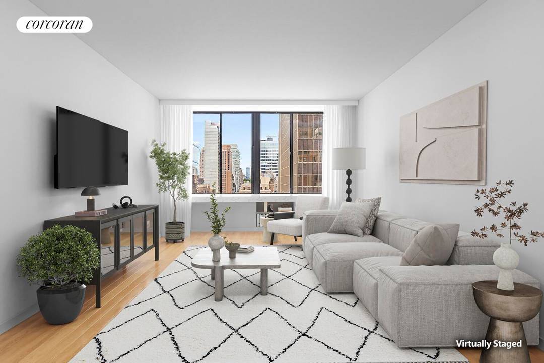 1 Bedroom, 2 FULL bath One of a Kind Duplex INCREDIBLE Closet Space High Floor, West Facing Unobstructed City Views Fabulous Natural Light Investor Friendly Building Modern Updates Convenient location ...