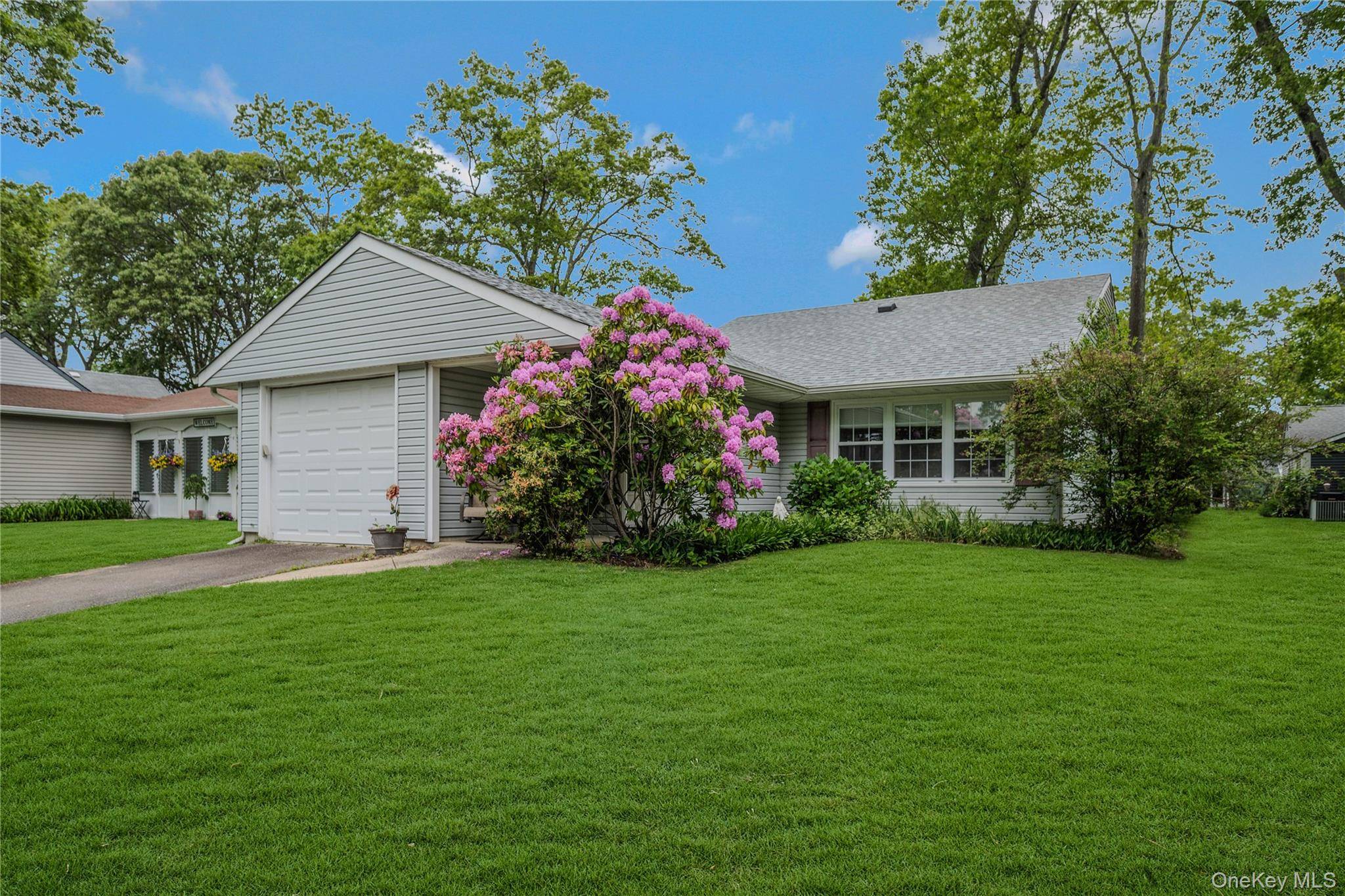 This UPDATED East Hampton Model in the 55 OR BETTER community of Leisure Knoll is still AVAILABLE !