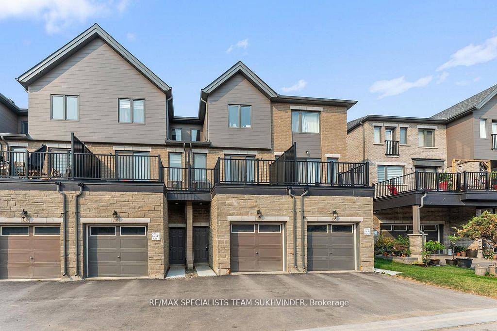 This brand new 3 storey townhome offers 2, 070 sq.