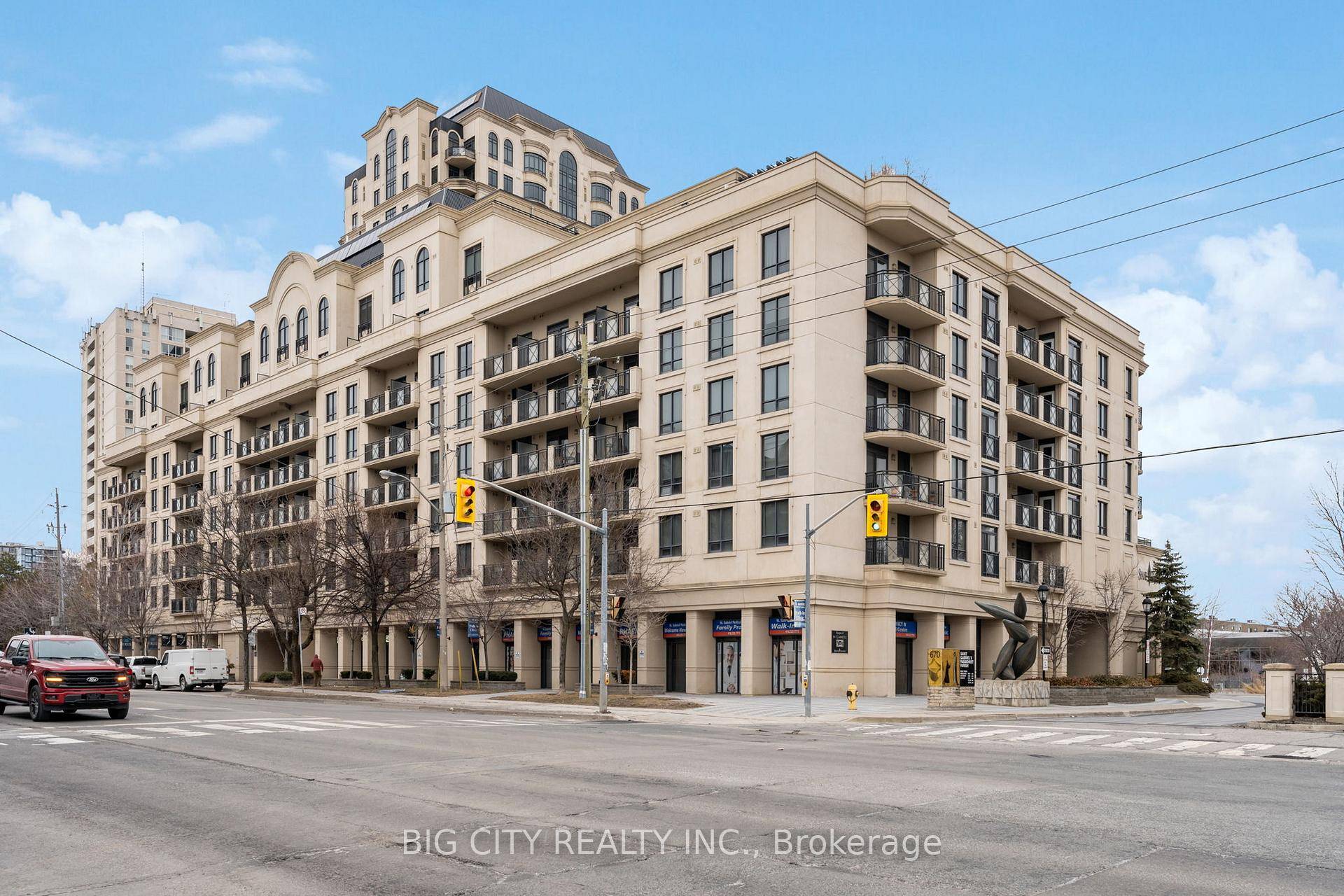 Welcome to the St. Gabriel Terraces Boutique Condominiums By Shane Baghai True Luxury with the Perfect Blend Of Size, Location amp ; Convenience In The Prestigious Bayview Village Community.