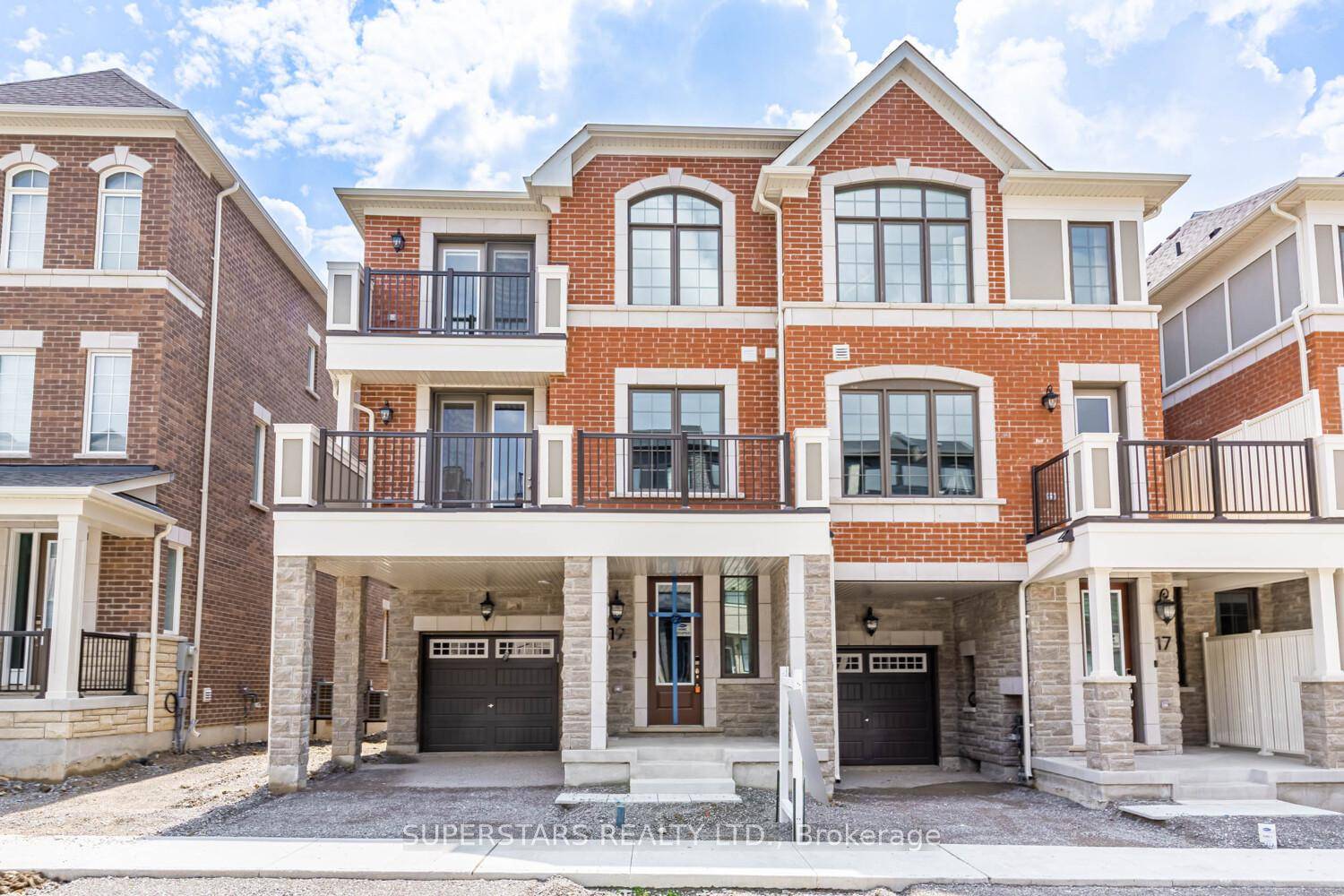 Welcome to This Bright amp ; Stylish Brand New End Unit Freehold Townhouse by Mattamy Homes in Victoria Square !
