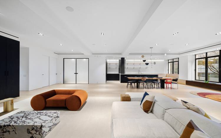 Welcome to Residence 2 at The Hastings Building, an extraordinary full floor loft offering 4, 000 square feet of grand, light filled living with impeccable finishes and privacy throughout.
