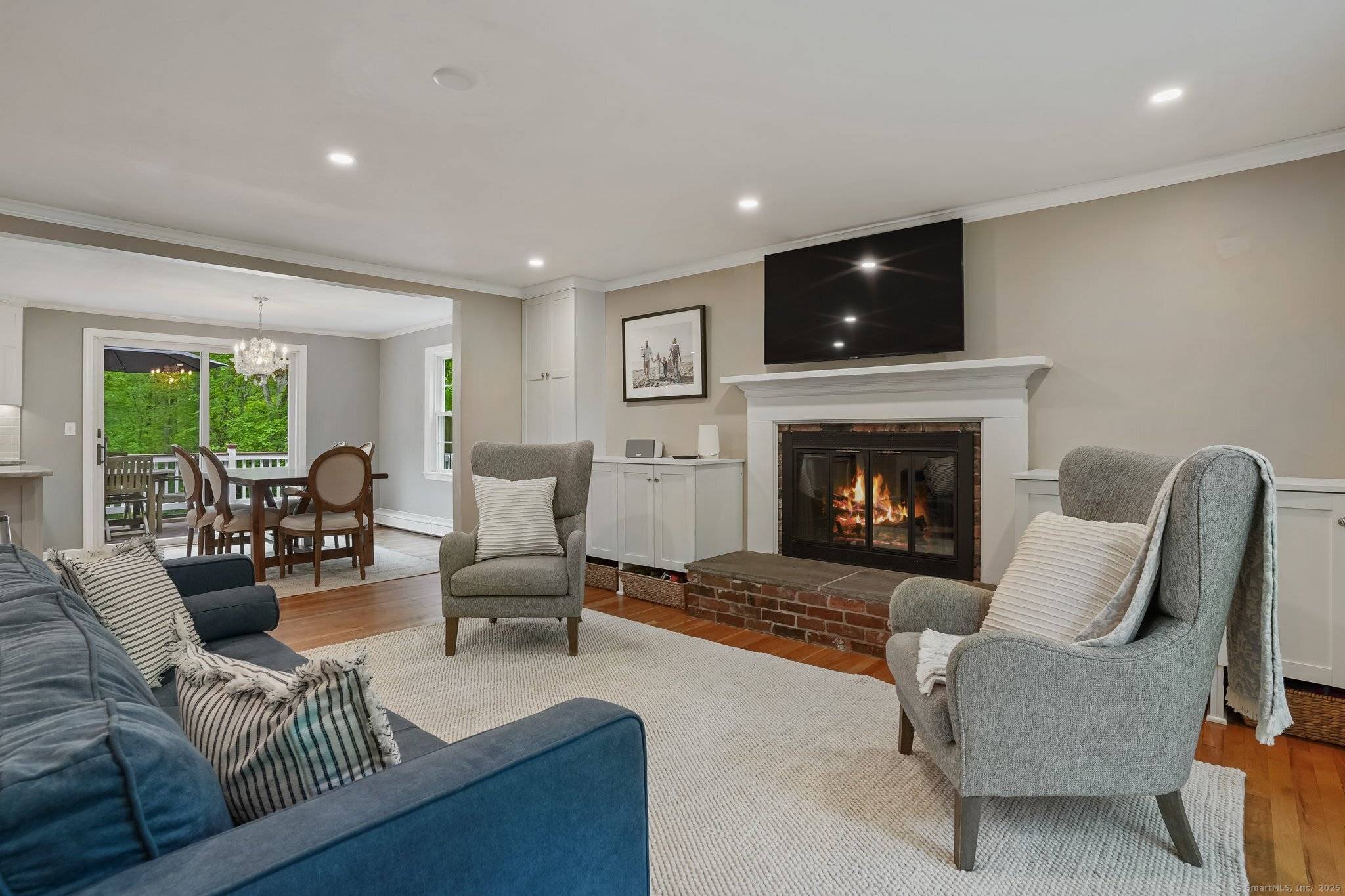 Welcome to this beautifully updated 3 bedroom, 2.