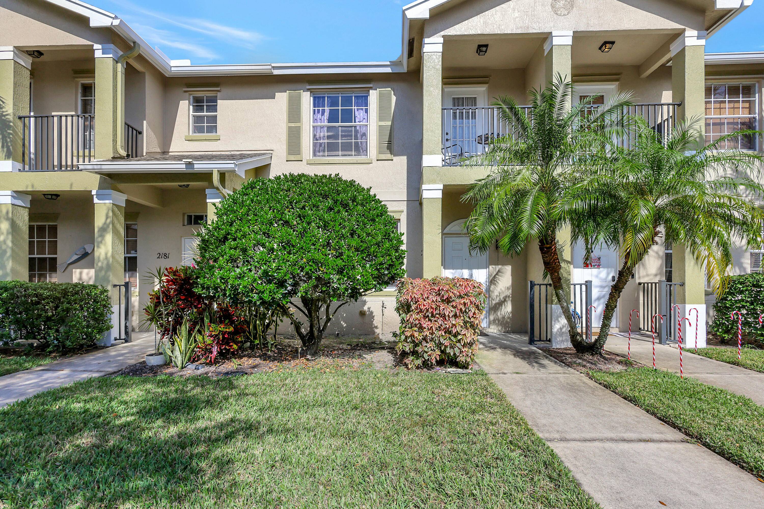 JUST REDUCED ! MOTIVATED SELLER !