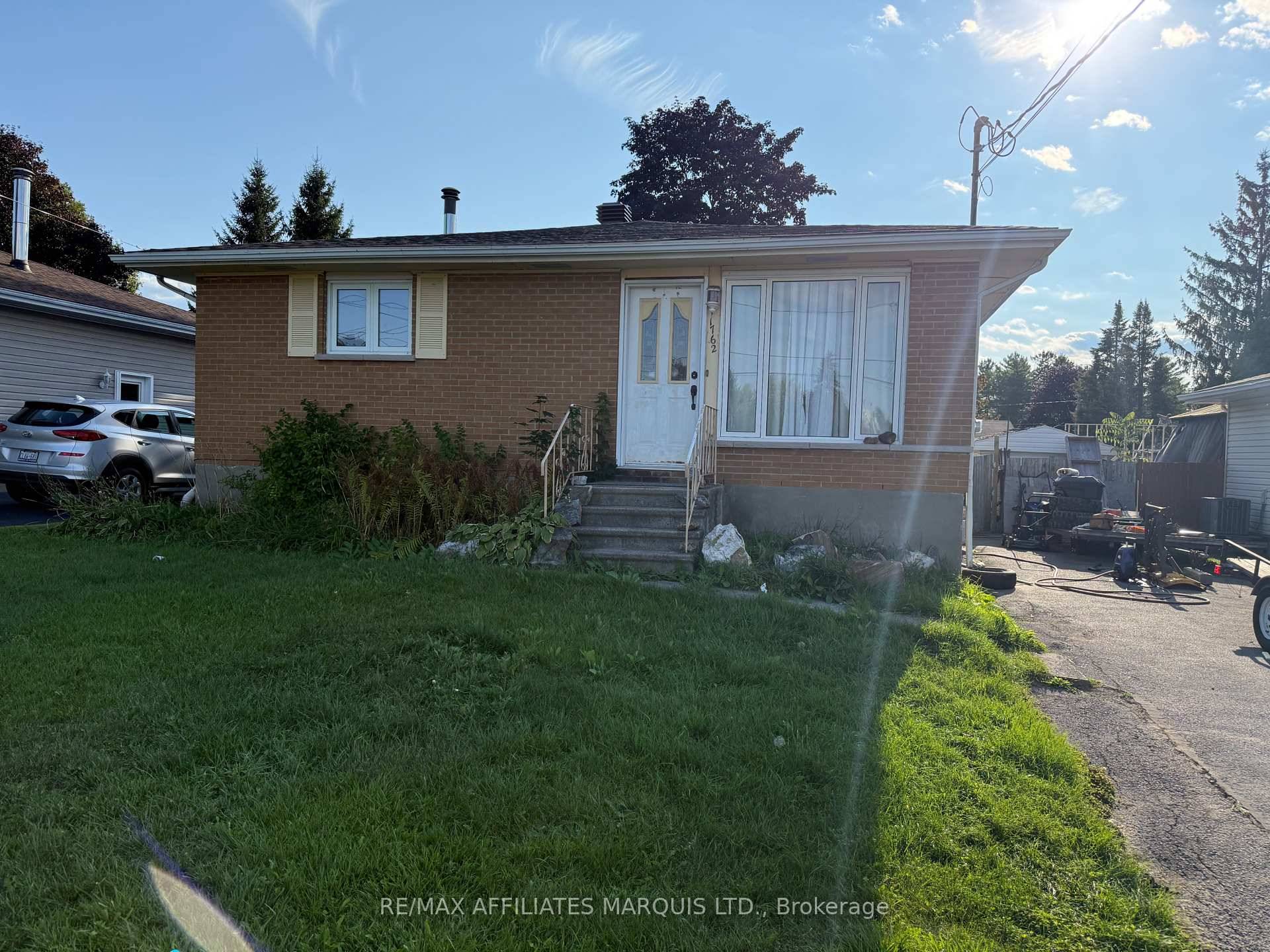 Location is paramount when residing in a family home boasting four bedrooms, one and a half bathrooms, and proximity to all amenities.