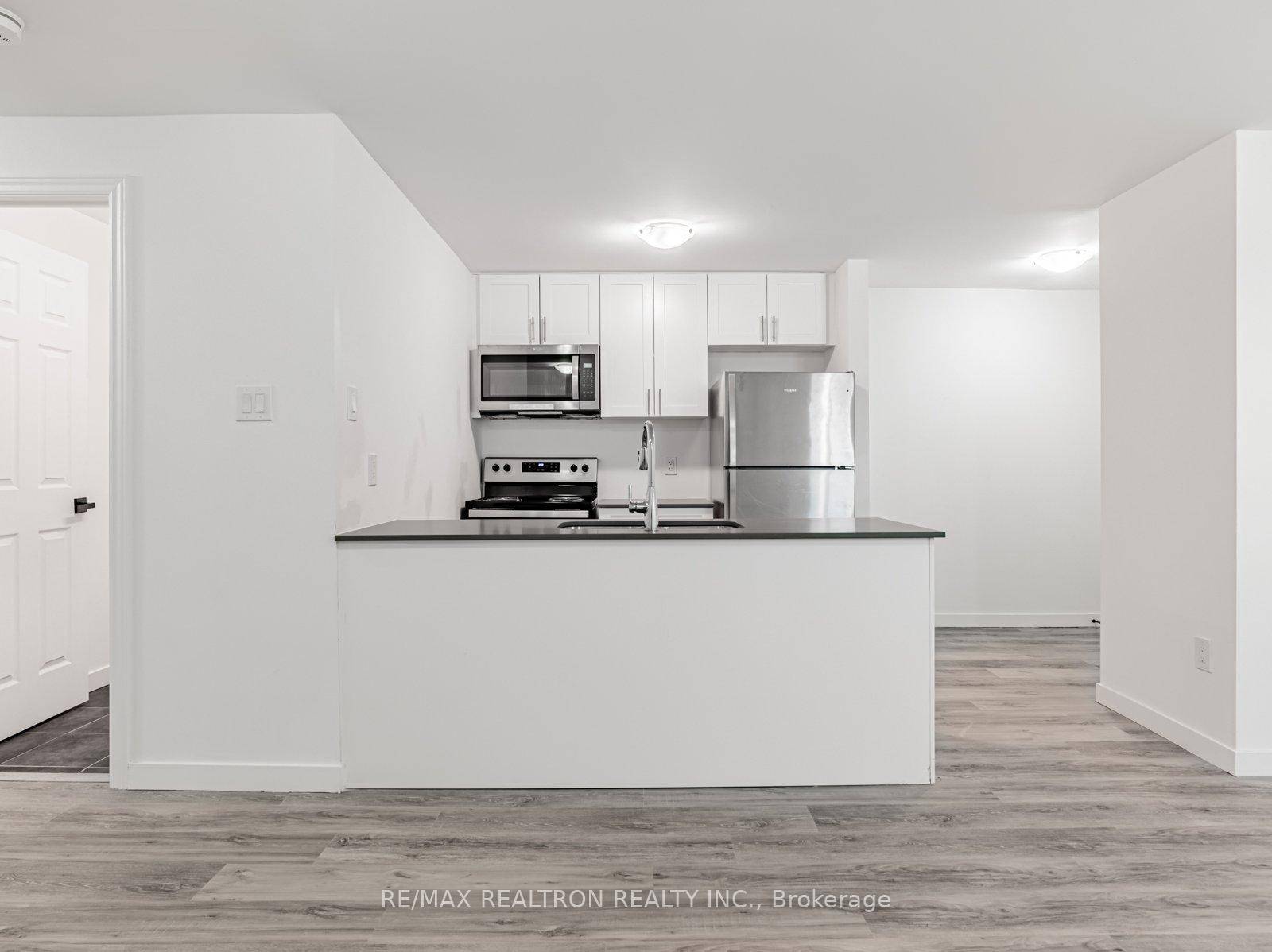 Welcome To This Beautiful Large 2 Bedroom Modern Suite In A Prime Location Midtown Toronto.