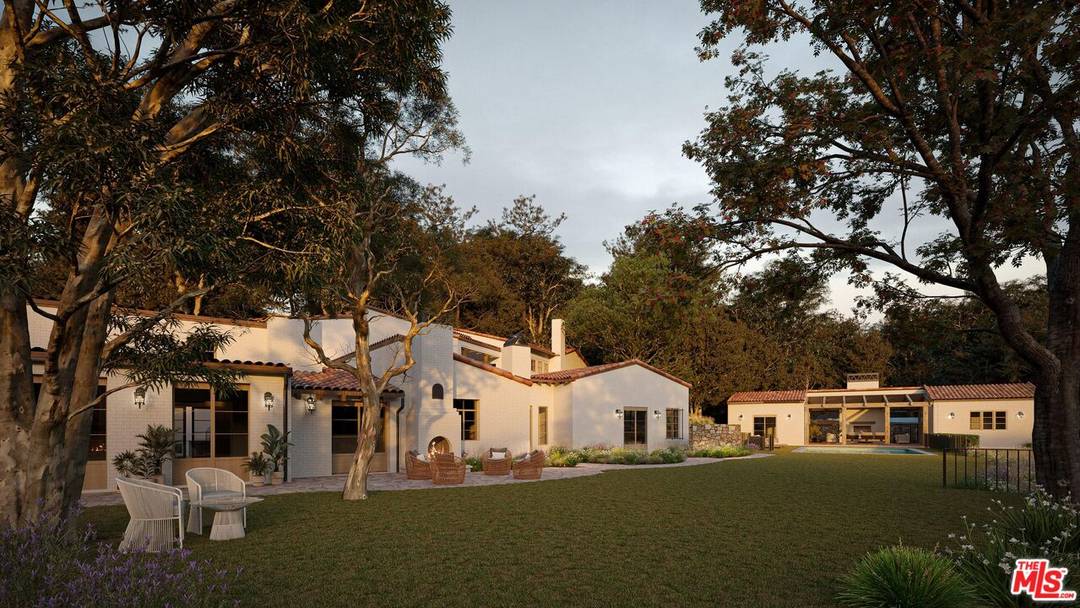 2320   Bowmont Dr Beverly Hills Post Office | B.H.P.O. La