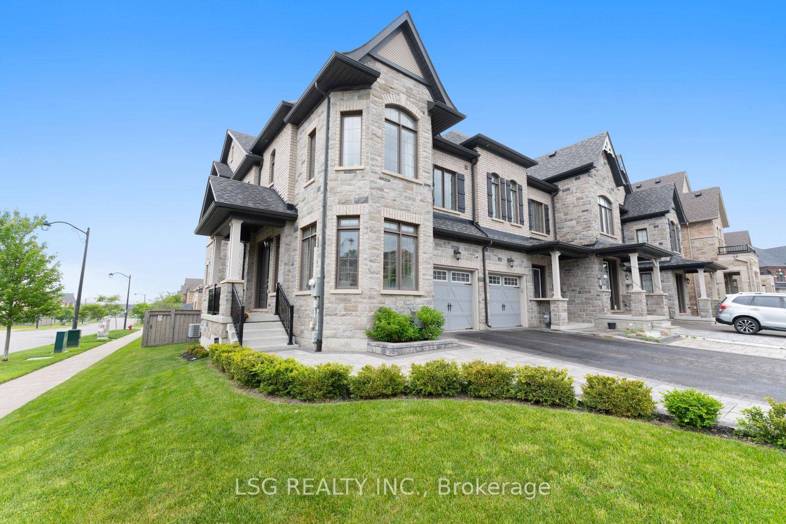 Welcome to 312 Roy Harper Ave.
