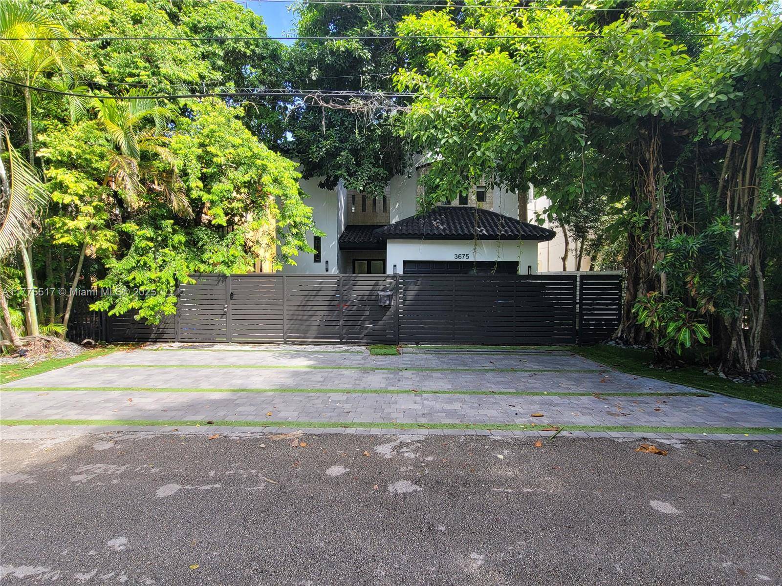 Spectacular amp ; elegant, 20' ceilings, 4, 433 Sqft mini mansion in South Grove.