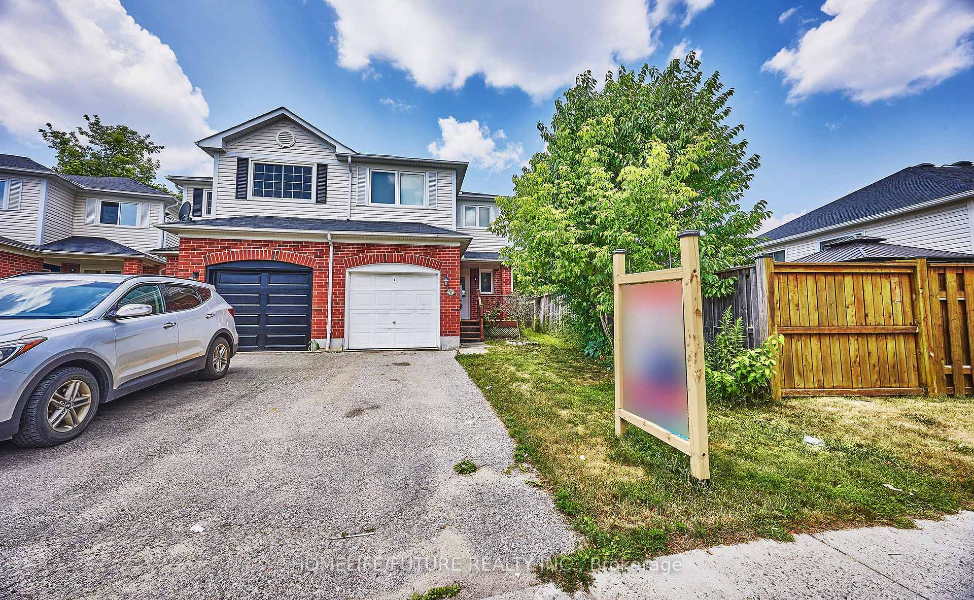 Spacious amp ; Bright Family Home !
