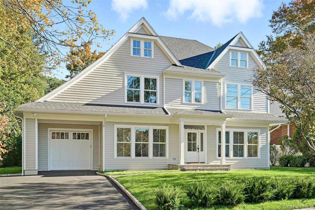 Welcome to 2025 luxury living in the highly desirable, sidewalk lined Glen Oaks neighborhood where lifestyle meets convenience.