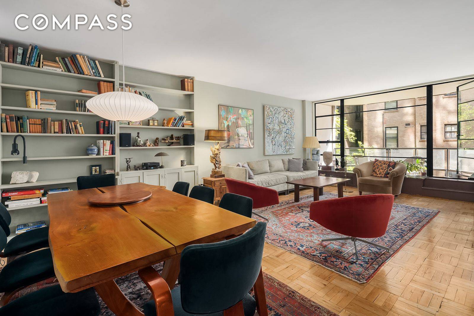 Prime Greenwich Village Gold Coast full service 2br 2ba with private balcony !