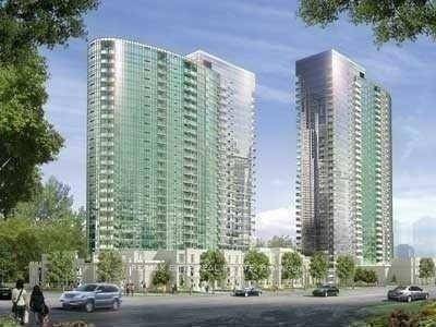 Fully Furnished Spacious 3 Bedrooms 2 Washrooms Corner Unit With Lots Of Sunshine At Luxurious Meridian By Tridel.