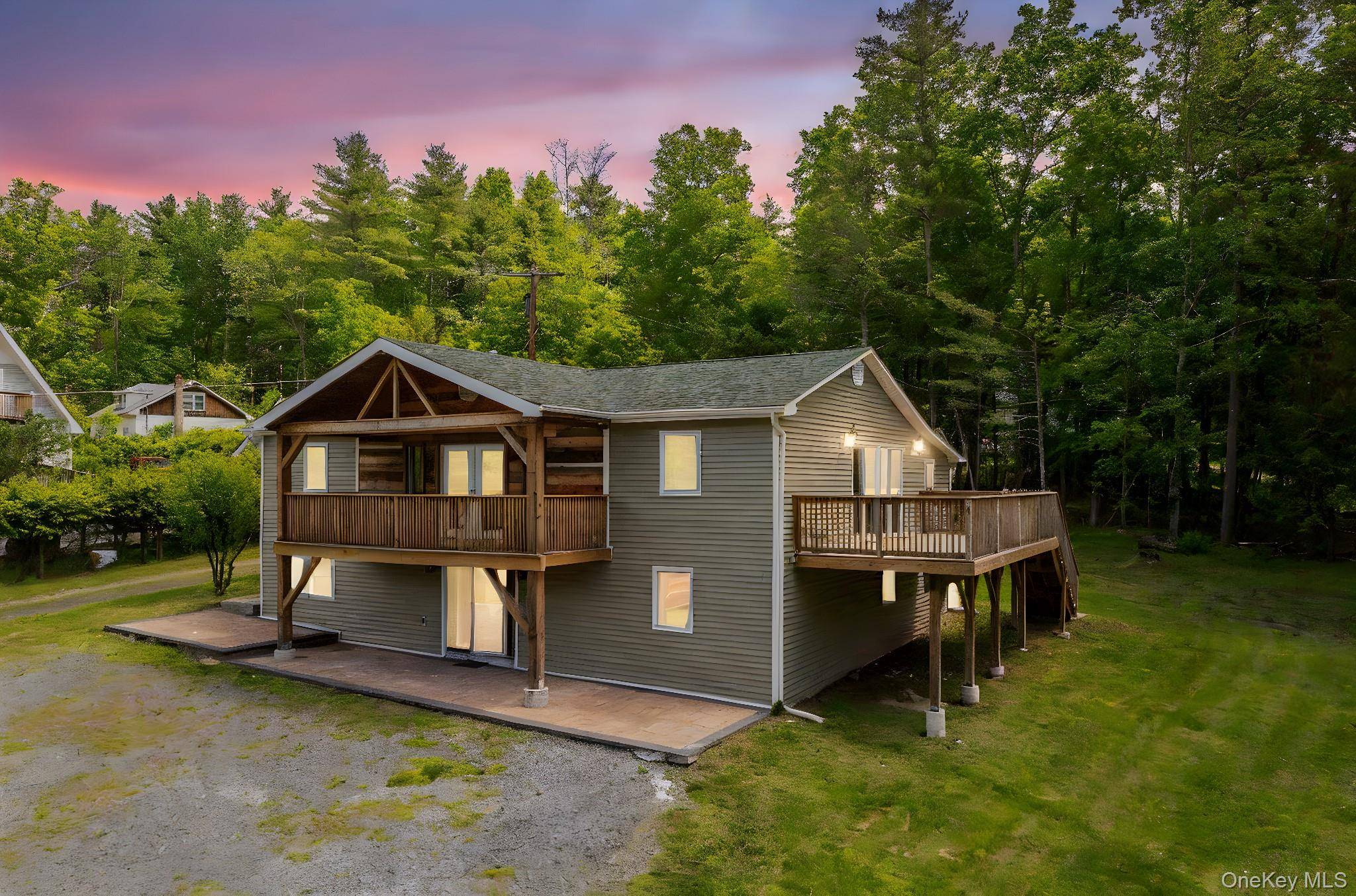 This is a CUSTOM DESIGNED Large and Beautiful Family Home !
