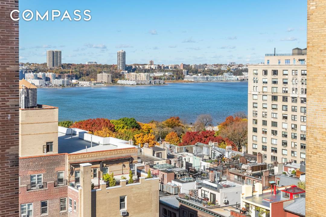 Set high above on the 12th floor of this distinguished cooperative, Residence 12B is the largest B line in the building and a rare offering of scale.