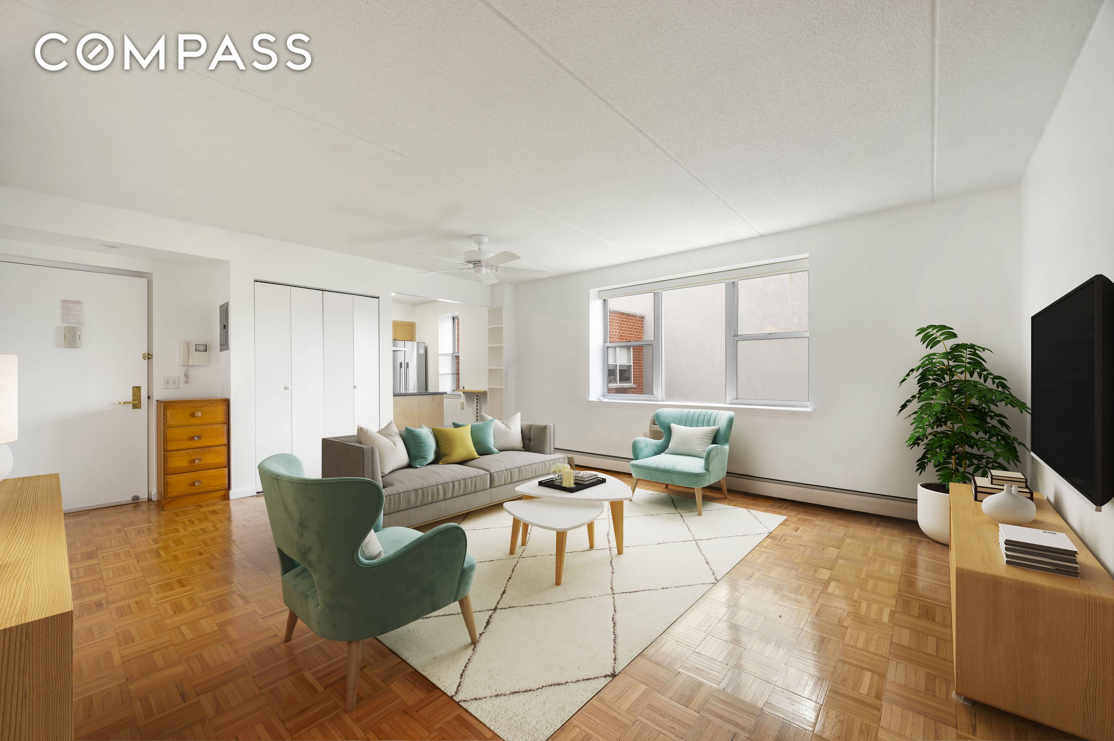 Welcome to your sun filled sanctuary in the heart of South Harlem.