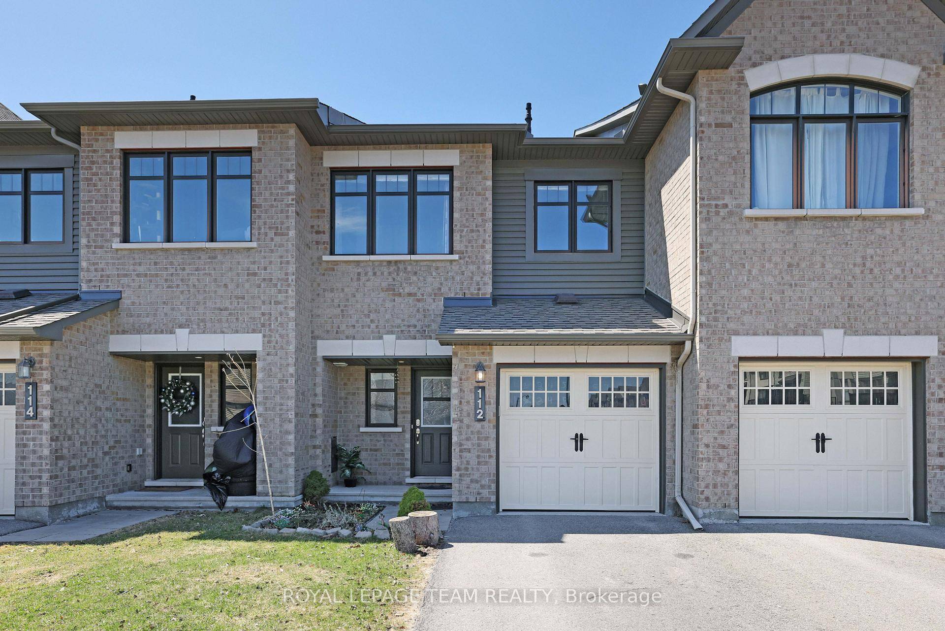 Welcome to 112 Nacarat Street ; perfectly nestled in the heart of prestigious Avalon West.