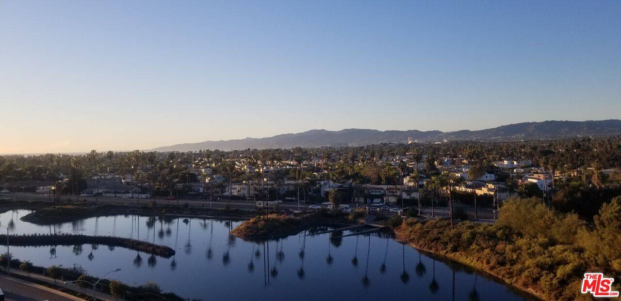 4337  Marina City Dr 2.0 Marina Del Rey LA