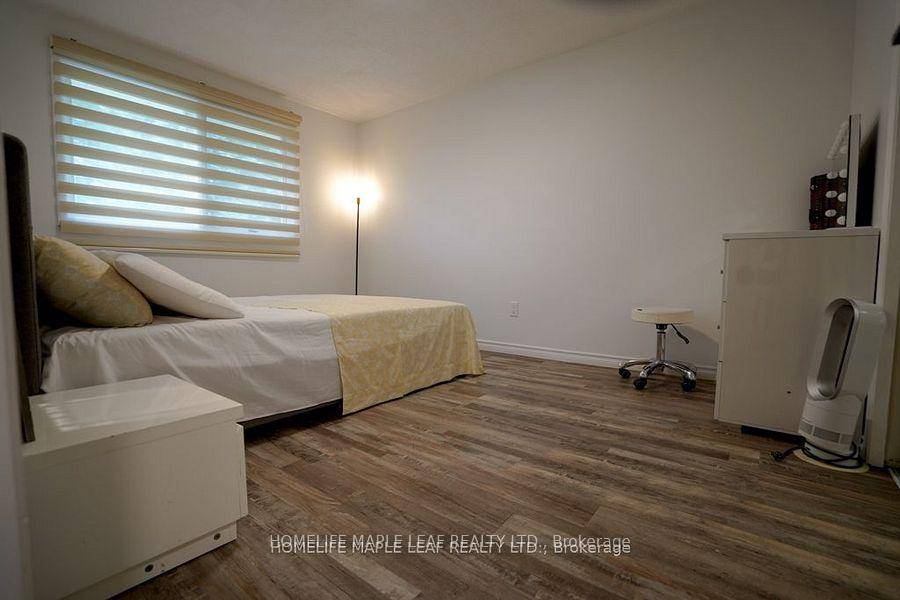 Welcome To this Lovely 4 Level Backsplit Featuring 3 1 Bedrooms And 3 Bathrooms, An Attached Garage With a 4 Car Driveway !