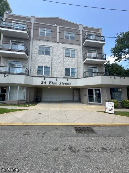 Turn key, fully accredited PMU Beauty Academy for sale in a high demand Montclair location.