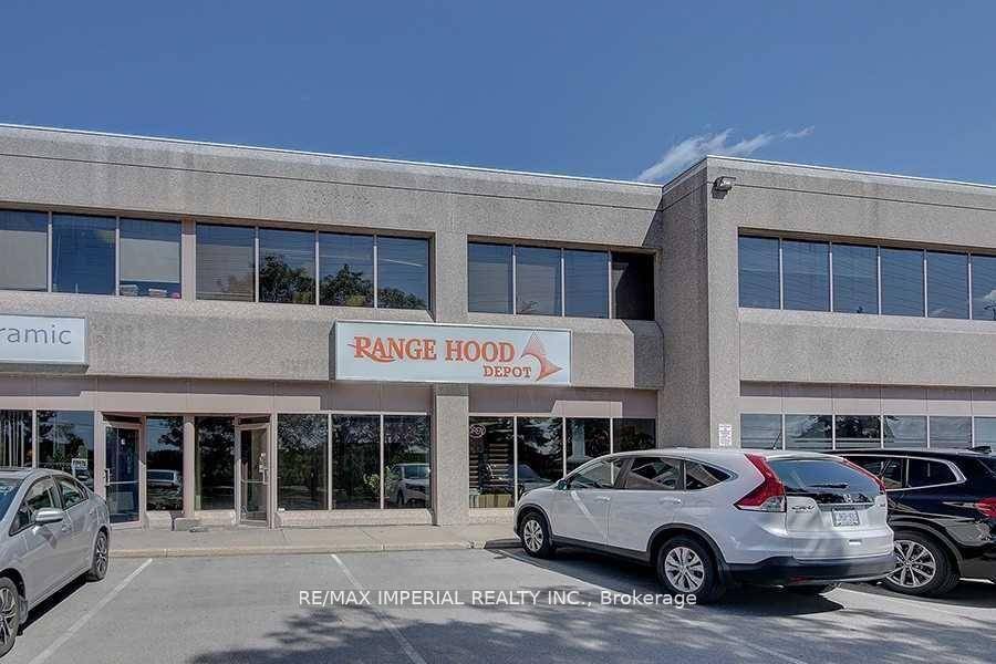 Prime Location, Conveniently Located Between Hwy 7 And Langstaff, Close To Hwy 400 amp ; 407.